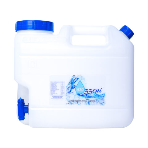 10 White Container with Tap